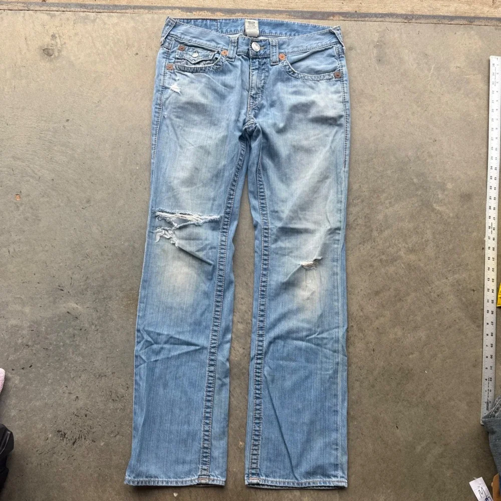 True Religion Ricky Big T Mens 35 Light Wash Distressed Straight Leg Jeans USA